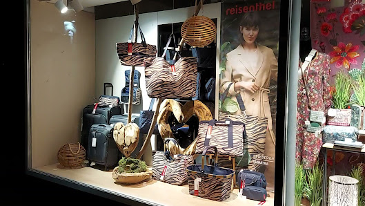 Geschenkhaus Hammer Hauptstraße 77, 76684 Östringen, Deutschland