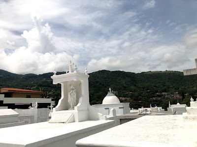 Cementerio Municipal Quesada