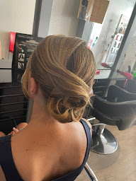 Photo n°14 de Anissa Coiffure à Luzarches (Salon de coiffure)