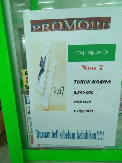Photos of Mbah Cipto Ponsel Srengat