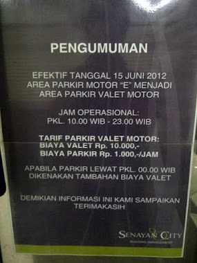 Senayan City Motor Parking, Author: Indosat 085777998843