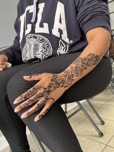 Body Wax & Threading Salon at Smyrna Georgia - Thumbnail