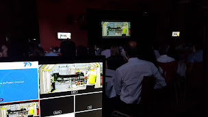 Photo n°8 de Dromi's - Prestation et Installation Son, Lumière et Vidéo à Chassieu (Magasin de location de chaînes hi-fi)