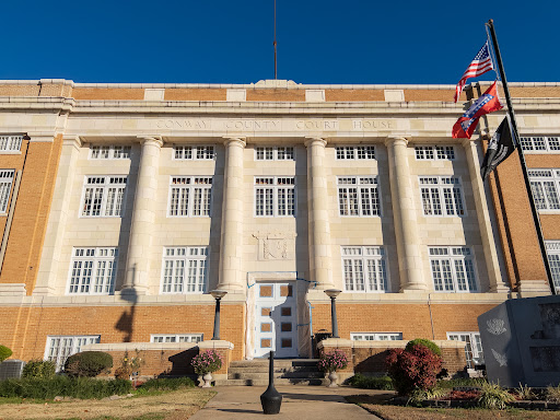 Conway County Courthouse - Thumbnail