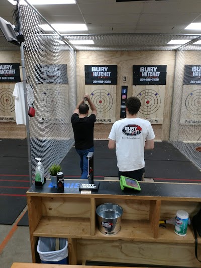 Bury the Hatchet Paramus - Axe Throwing