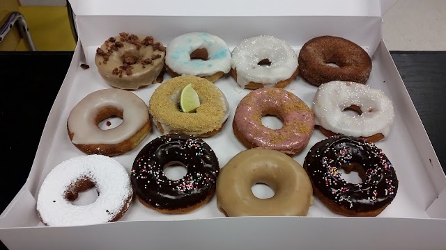 Makers Donuts
