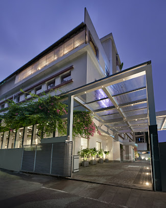 Af1qipmzp7oiygt026x W4lrzkulolsivj7gkdc3f Wa=s406 K No