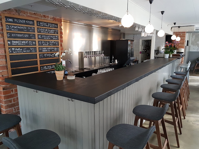 Taps Beer Bar — photo