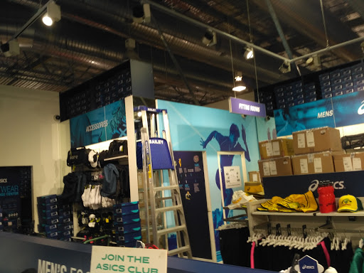 ASICS Brisbane Factory Outlet - Thumbnail