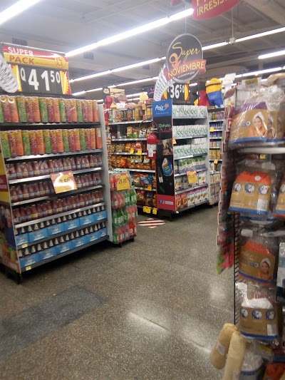 Photos of Paiz superstore Aguilar Batres