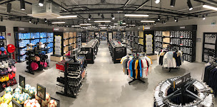 Photo n°14 de adidas Outlet à Roubaix (Magasin de chaussures)