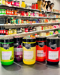 Photo n°6 de Univ Hair Saint-Pierre à Saint-Pierre (Salon de coiffure)