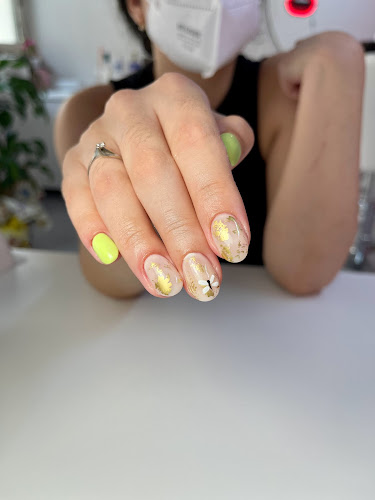 Alessia Vindigni beauty lab