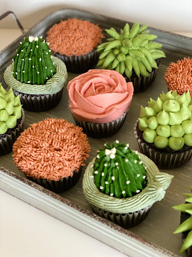 Cyd's Cakery - Visual