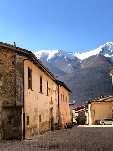 Albaneto - Visual