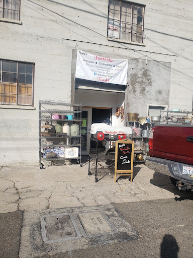 Mini Mall Indoor Swap Meet - United States