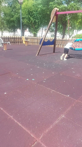 Avaliações doParque da Cidade de Reguengos de Monsaraz em Reguengos de Monsaraz - Campo de futebol