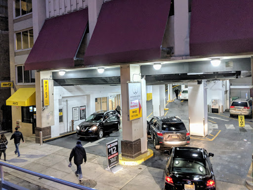 Hertz Car Rental - Philadelphia - 17th And Ben Franklin HLE - Thumbnail