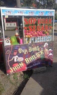 Sop Buah Jhon Bhilix, Author: Asep Kurniawan