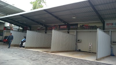 Photos of Auto Exprez