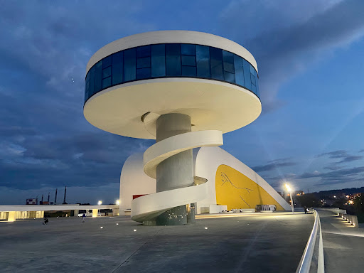 Oscar Niemeyer International Cultural Centre - Thumbnail