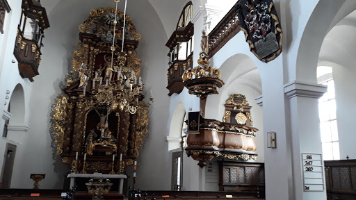 Hauptkirche - Evangelisch-Lutherische Kirchengemeinde Wilhermsdorf - Thumbnail