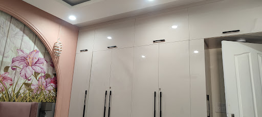 Gallery image 16