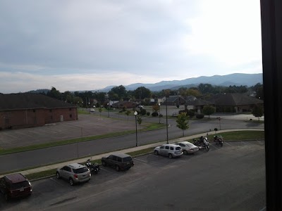 Photos of Holiday Inn Express & Suites Elkins