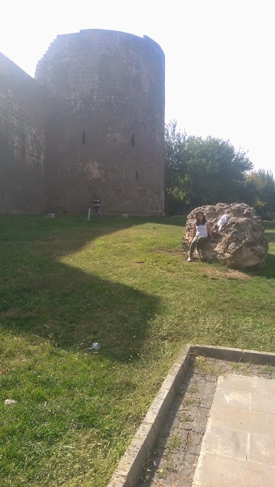 Diyarbakir Metropolitan Municipality Storey Car Park