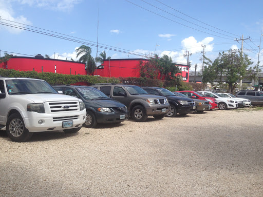 Tianguis cars in the Mayan Riviera - Thumbnail