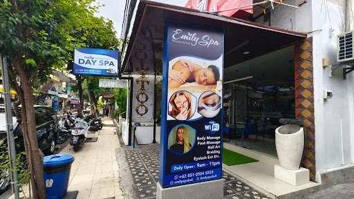 Emily Spa Pantai Kuta