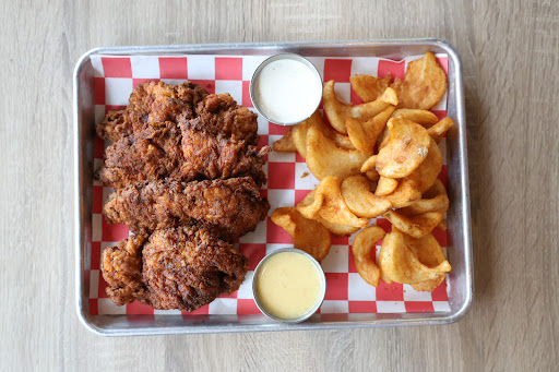 Yard Birds Hot Chicken - Thumbnail