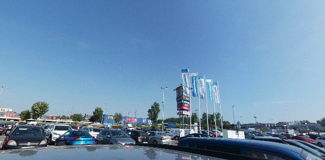 Dąbrówka Mała Centrum Handlowe