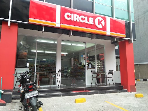 Circle K Graha Kapital 2, Author: Aam Nurhalimah