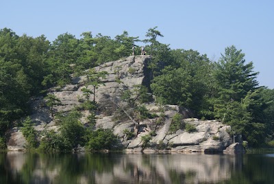 Ell Pond Preserve Trailhead