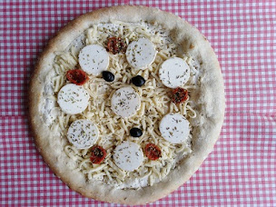 Photo n°14 de Pizza Station Distributeur de pizza à Saint-Valery-en-Caux (Restauration rapide)