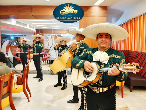 Mariachi en Acapulco diamante