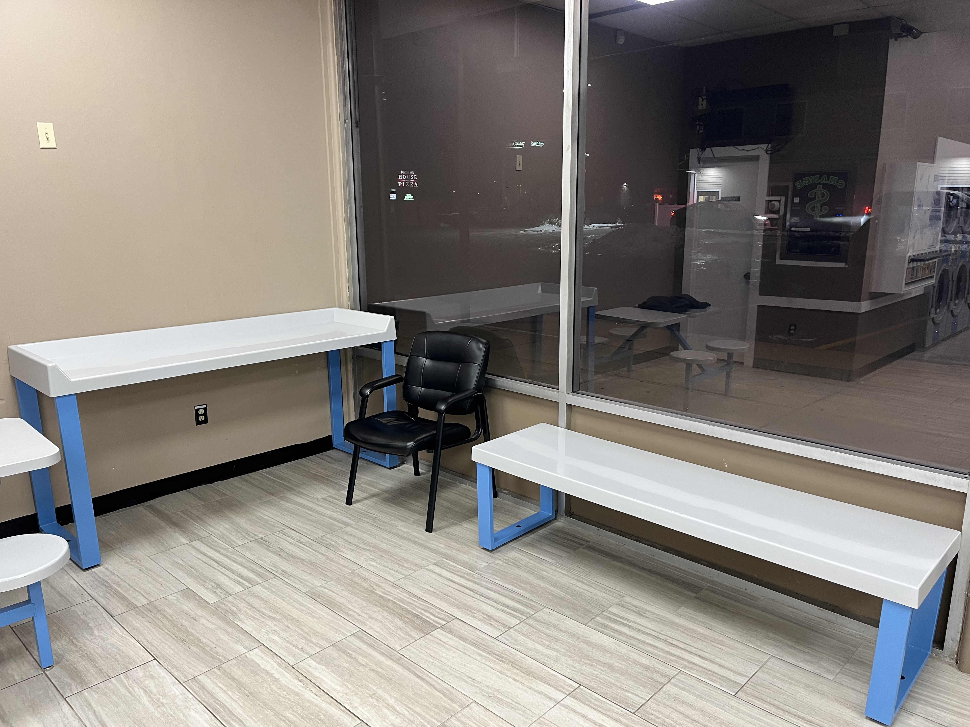 Wash Tub II laundromat interior in Portland, ME