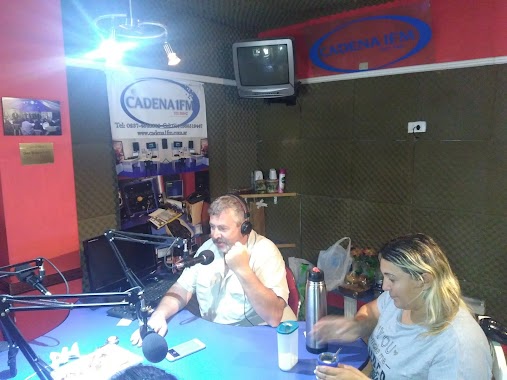 Radio Cadena 1 FM 100.5, Author: Raul Nada es Gratis