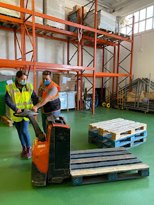 Formación muy fácil R. López Mora, 43, Freijeiro, 36211 Vigo, Pontevedra, España