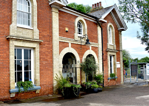 The Station Hair And Beauty