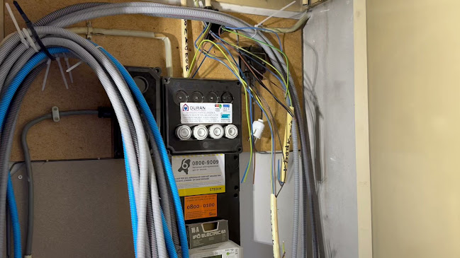 Duran Elektrotechnisch bedrijf / Elektricien Utrecht e.o. / Vervangen groepenkast / Aanleggen elektra Utrecht - Elektricien