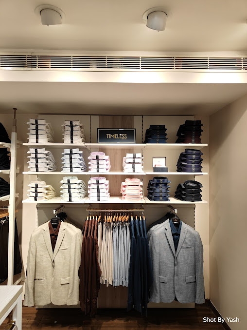 Af1qipmziivs 1av1qspljot8mzlvwv2kpzrrhfxzzzu=s677 K No