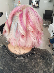 Photo n°12 de L'Instant Koif à Pithiviers (Salon de coiffure)