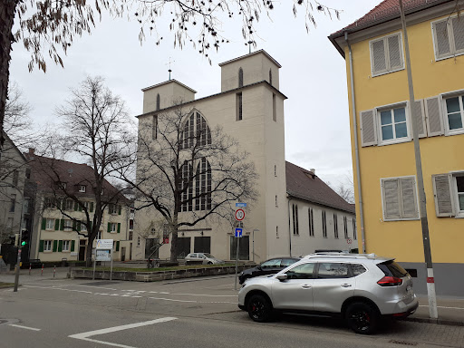 Kath. Kirche St. Konrad und Elisabeth - Thumbnail