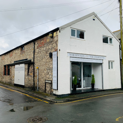 North Wales Nail and Beauty Training