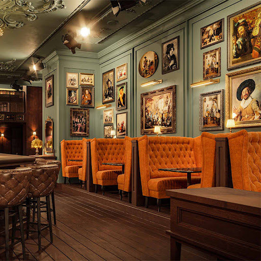 Spires Art | Bespoke artwork, mirrorworks, glassworks, surfaceworks & signworks for global hospitality & commercial sectors Gallery - United Kingdom