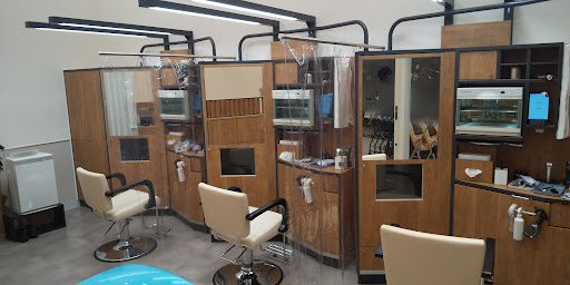 QB HOUSE イオン天王町店