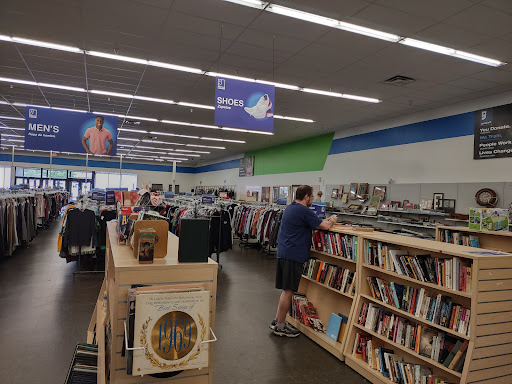 Goodwill Blue Springs Gallery - United States