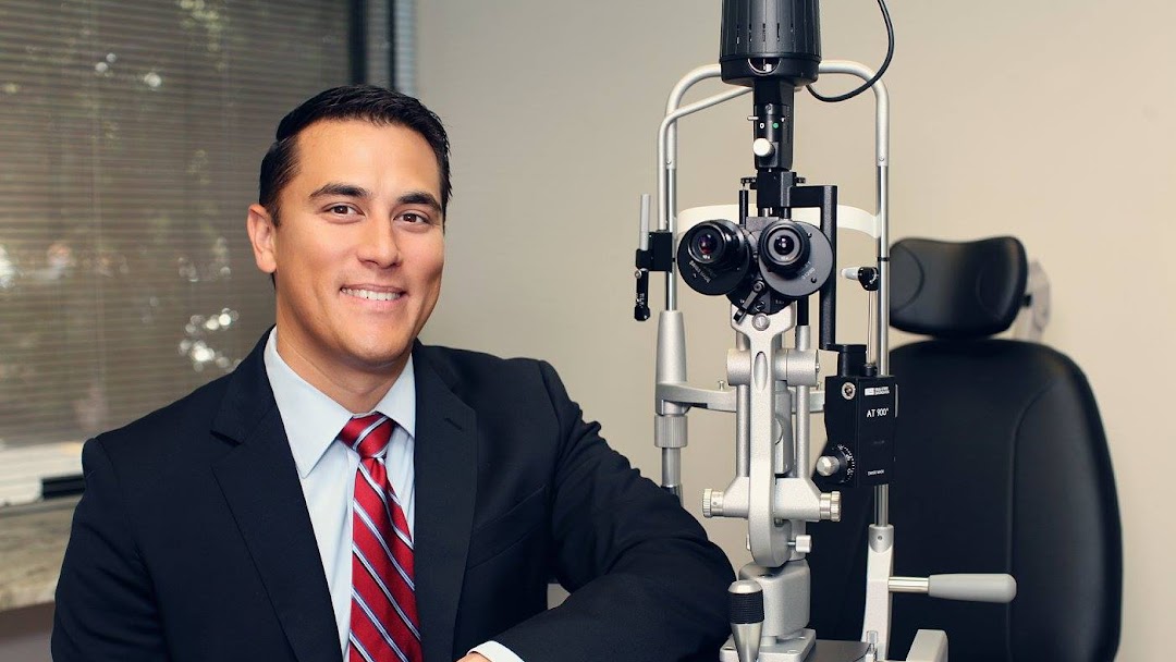 Retina Specialist - Why should I see one? - SK Retina